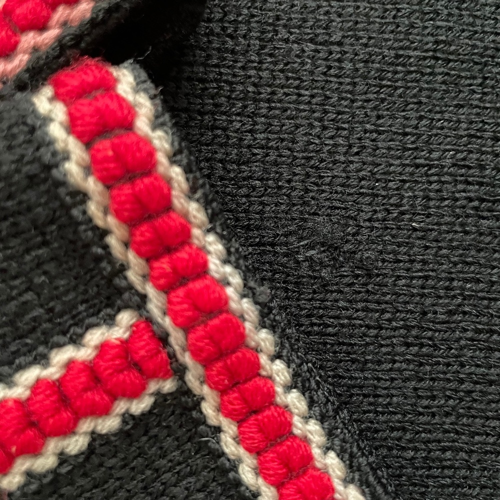 YES, it’s a RARE VINTAGE Obermeyer Ski Sweater! - Picture 9 of 9